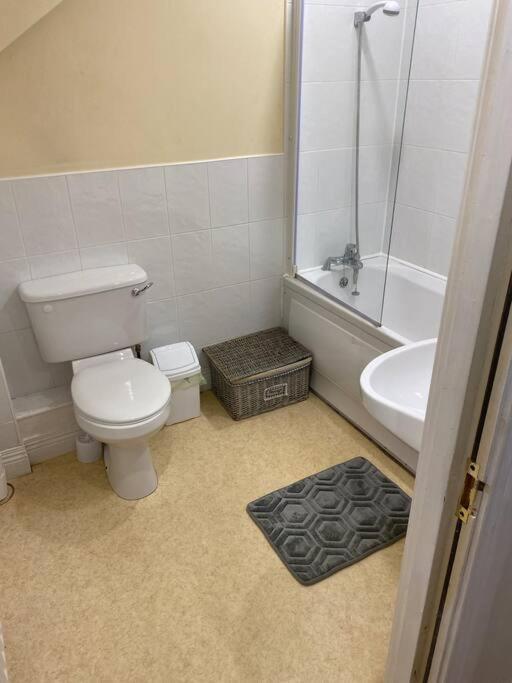 2 Bed Cosy Apartment In Heart Of Mullingar. Dış mekan fotoğraf